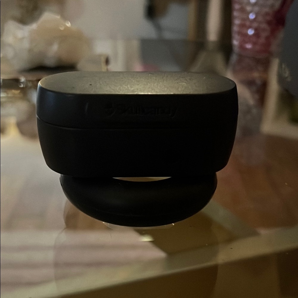 Black Wireless Earbuds with Charging Case